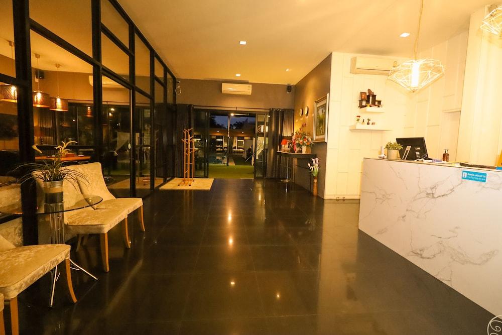 Hotel D Living Pattaya Jomtien Exterior foto